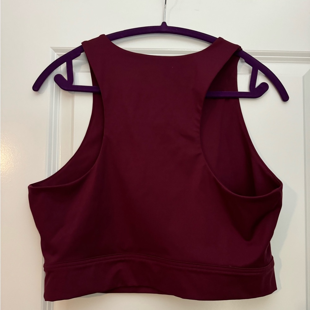 Banana Republic Compression Crop Tank Top in Maroon Size Large - Picture 3 of 4